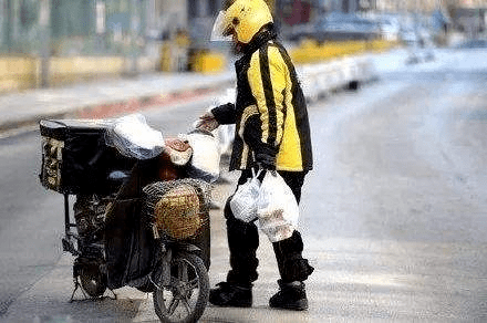 
“再等五分钟”无法疏解外卖骑手逆境-BJL平台集团(图5)